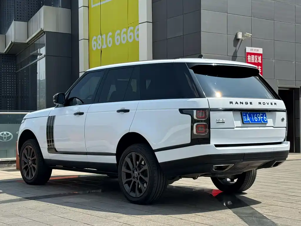Land Rover Range Rover 2016 — фото 9
