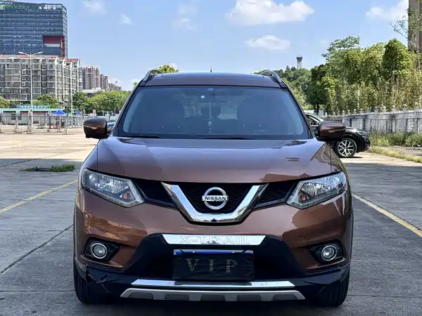 Nissan X-Trail 2014
