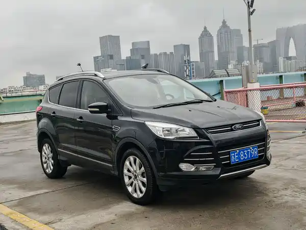 Ford Kuga 2013