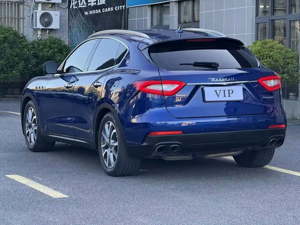 Maserati Levante 2018 — фото 9