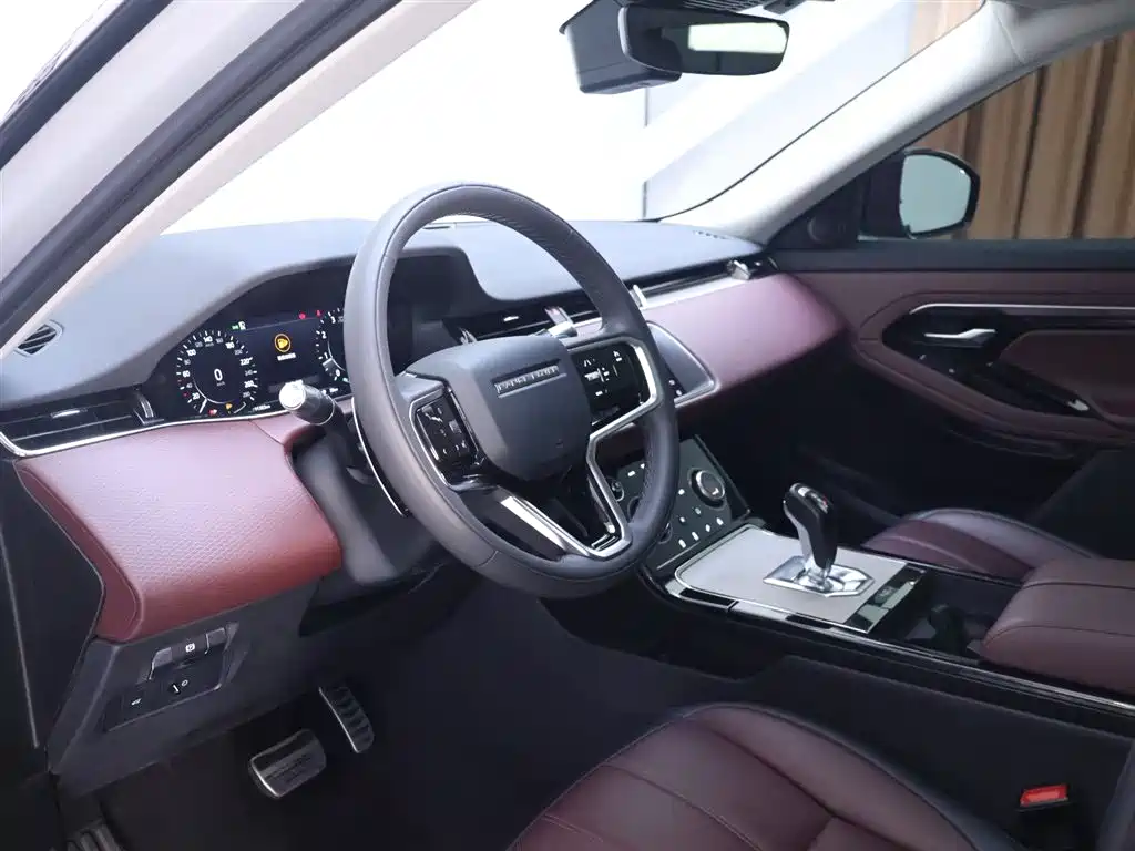 Land Rover Evoque 2022 — фото 11