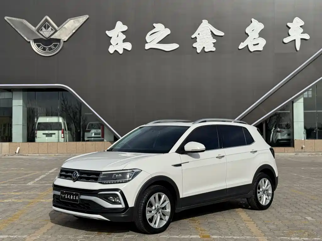 Volkswagen T-Cross 2021 — фото 1