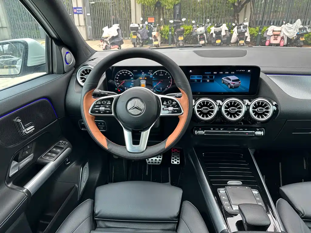 Mercedes-Benz GLA 2023 — фото 11