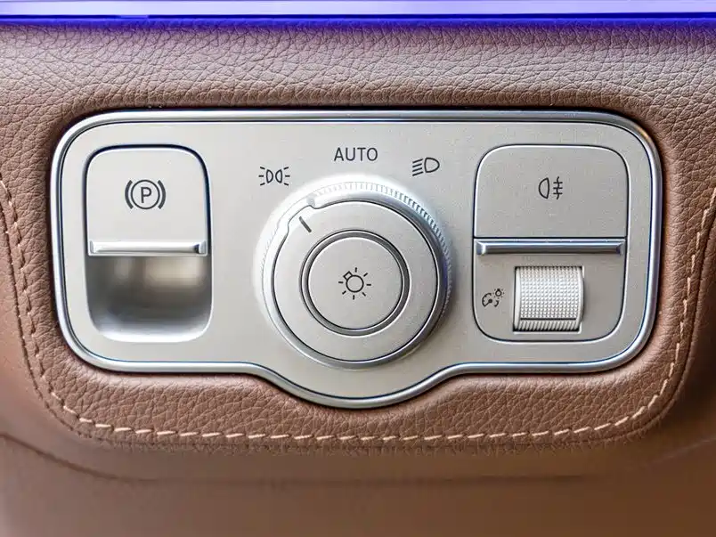 Mercedes-Benz GLS 2024 — фото 24