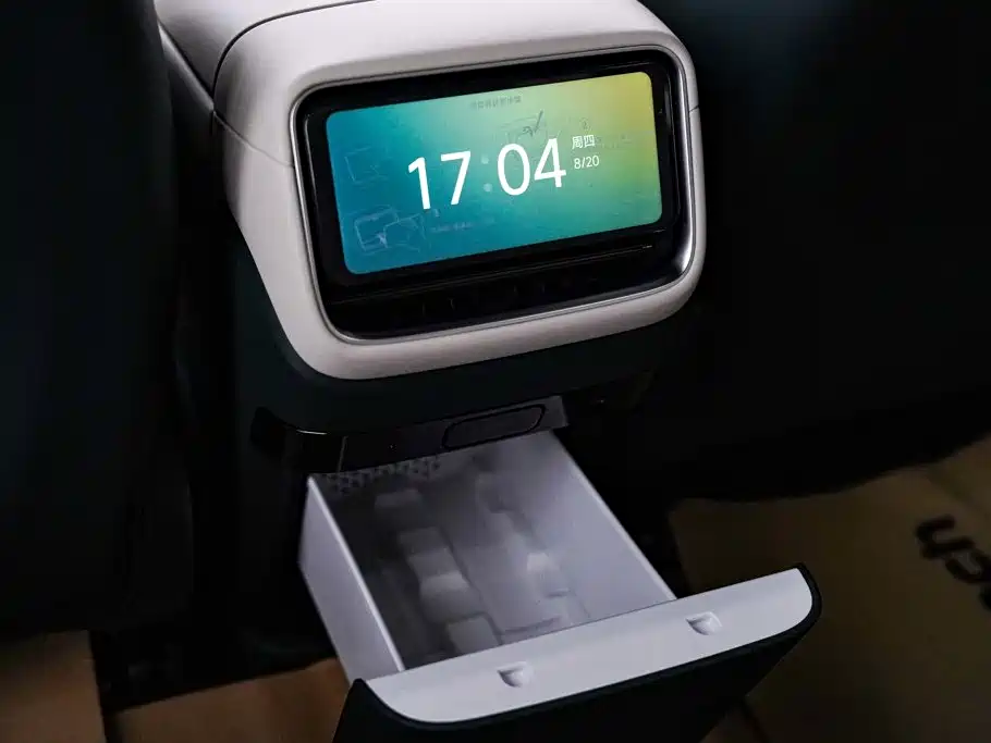 Xiaomi YU7 2026 — фото 31