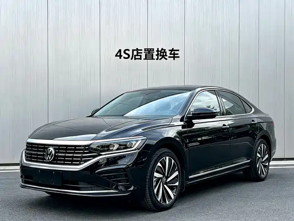 Volkswagen Passat 2023