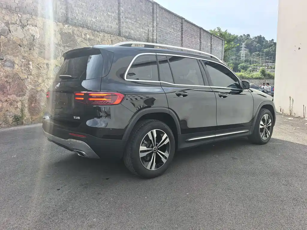 Mercedes-Benz GLB 2024 — фото 14