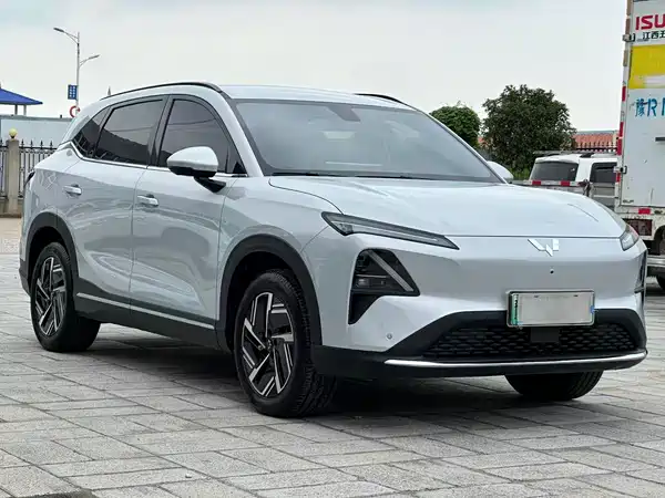 Wuling Starlight S 2025