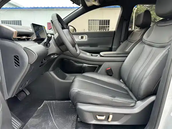 Wuling Starlight S 2025