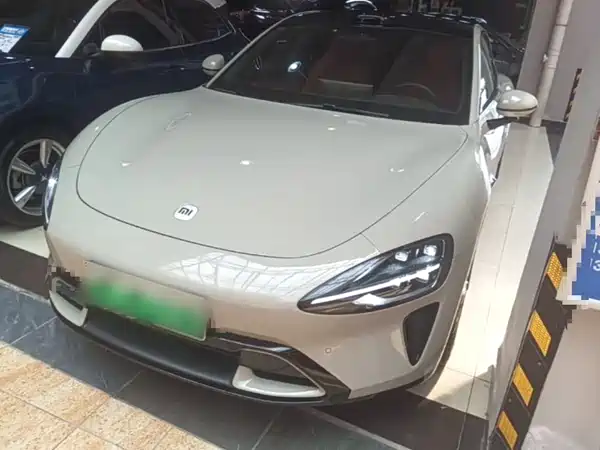 Xiaomi SU7 2025