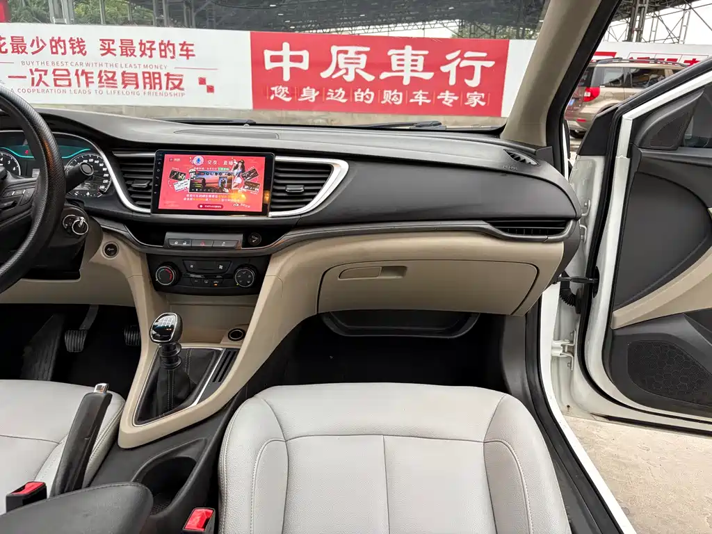Buick Excelle 2018 — фото 12