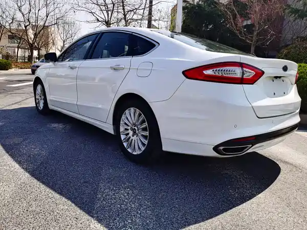 Ford Mondeo 2013