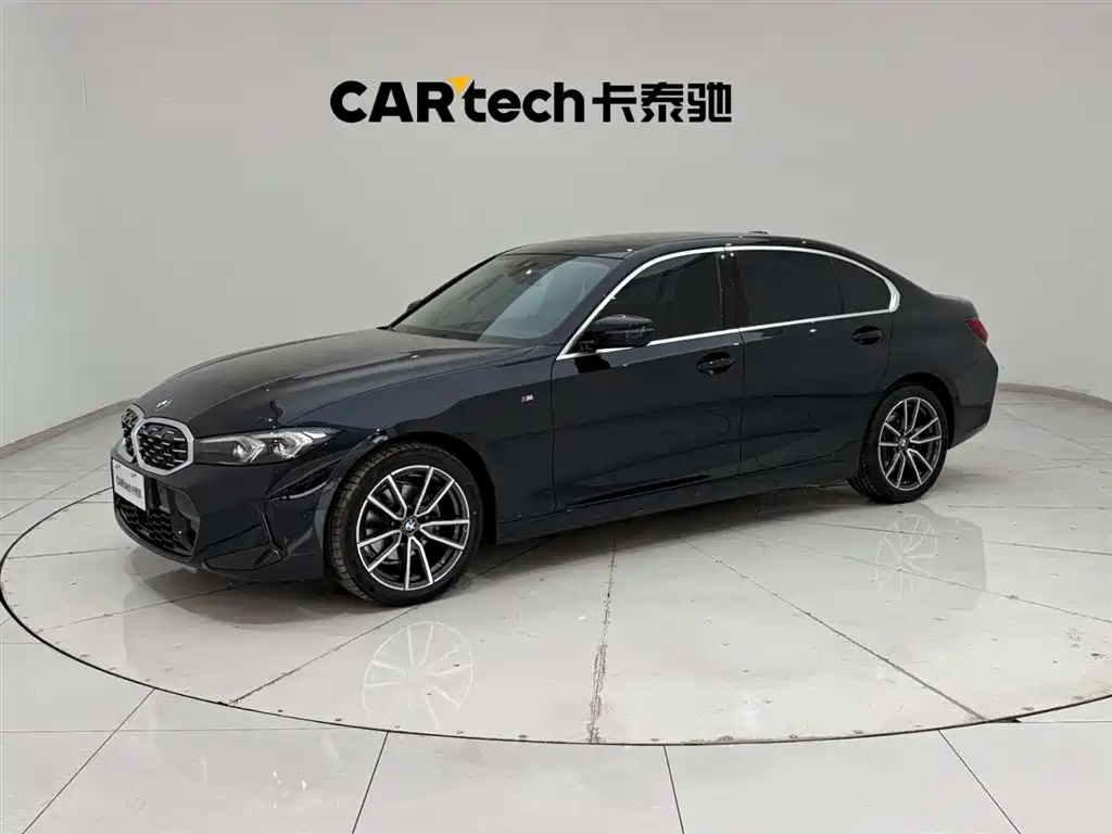 BMW 3 Series 2025 — фото 1