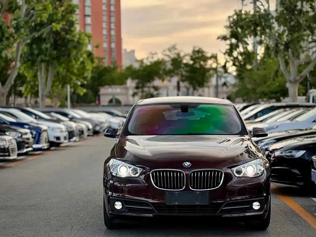BMW 5 Series GT 2016 — фото 2