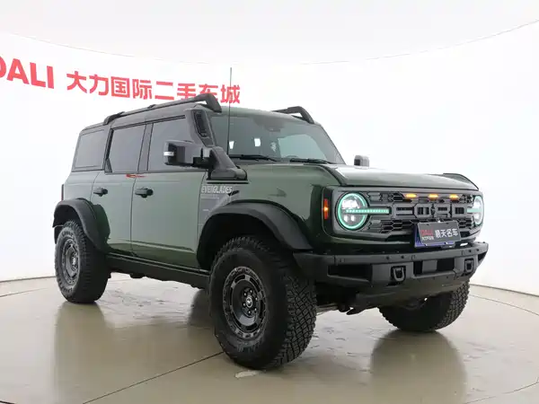 Ford Bronco 2024
