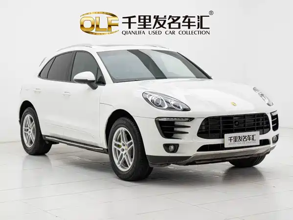 Porsche Macan 2015