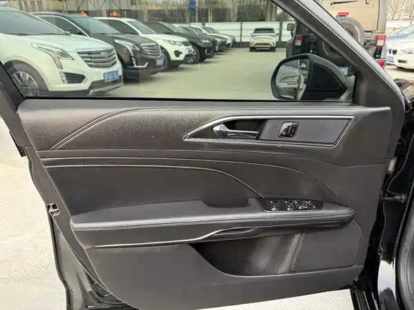 Ford Taurus 2018