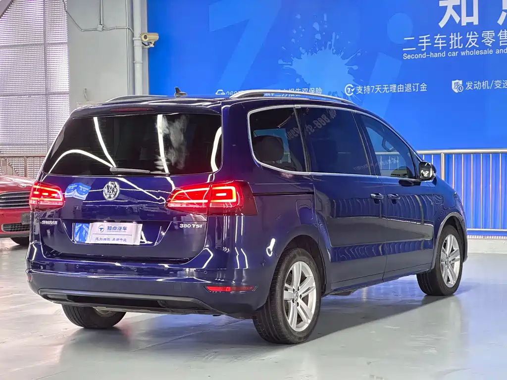 Volkswagen Sharan 2018 — фото 35