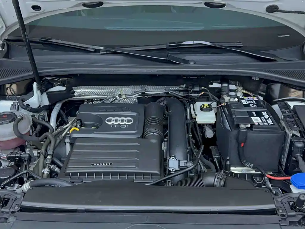 Audi Q3 2023 — фото 18