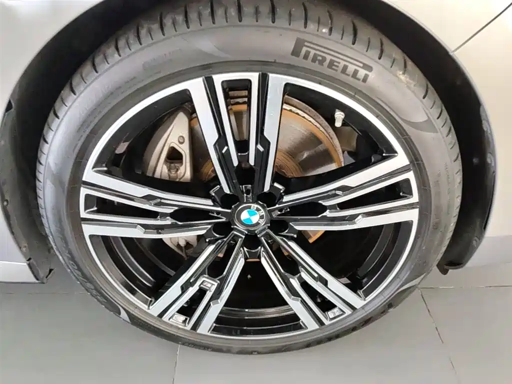 BMW 7 Series 2024 — фото 14