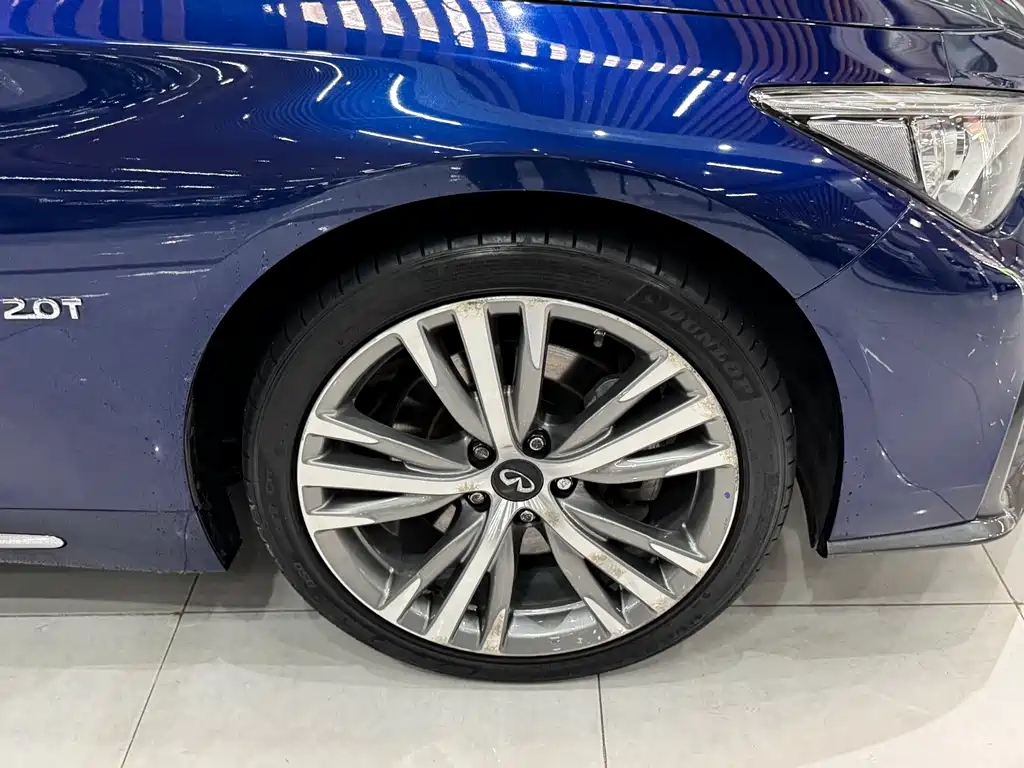 Infiniti Q50L 2018 — фото 15