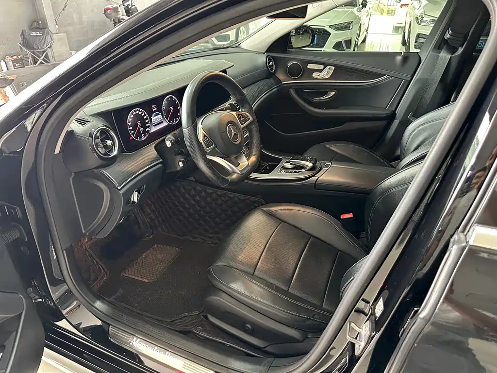 Mercedes-Benz E-Class 2018 — фото 4