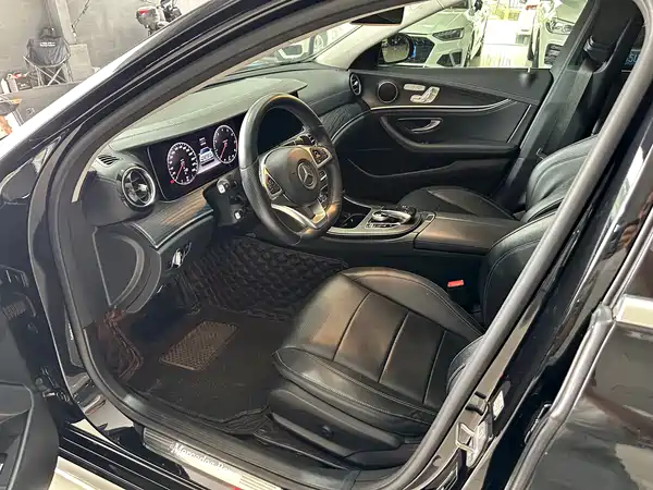 Mercedes-Benz E-Class 2018