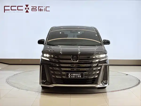 Toyota Vellfire 2025