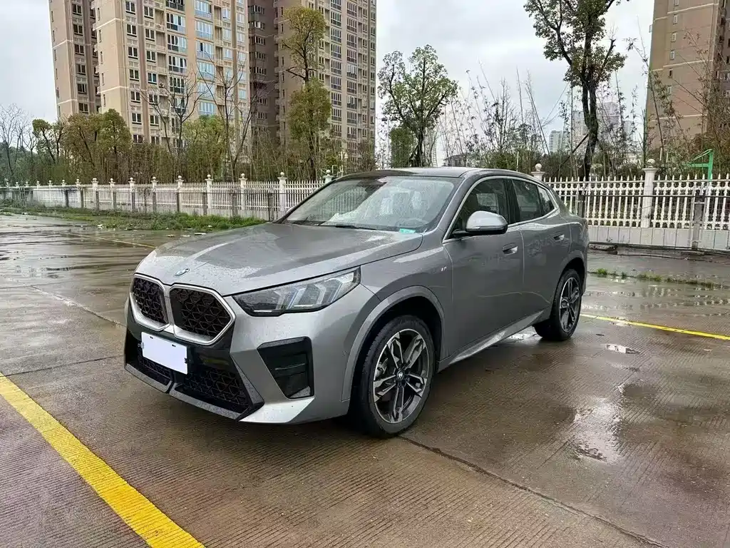 BMW X2 2025 — фото 1