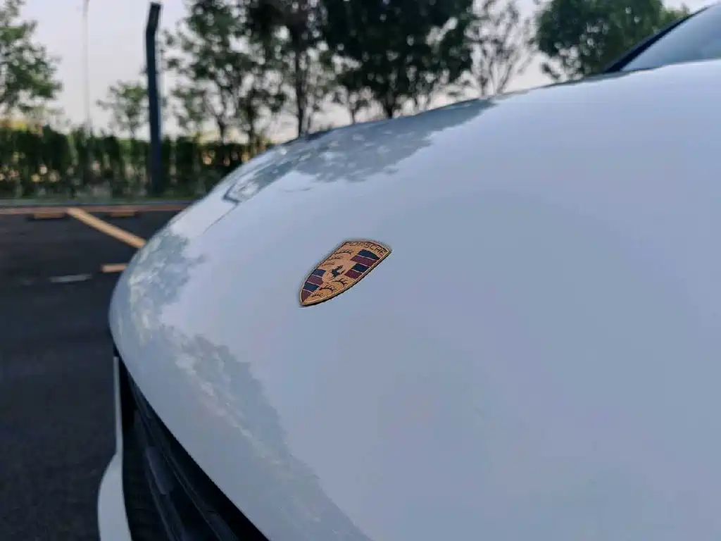 Porsche Macan 2023 — фото 9