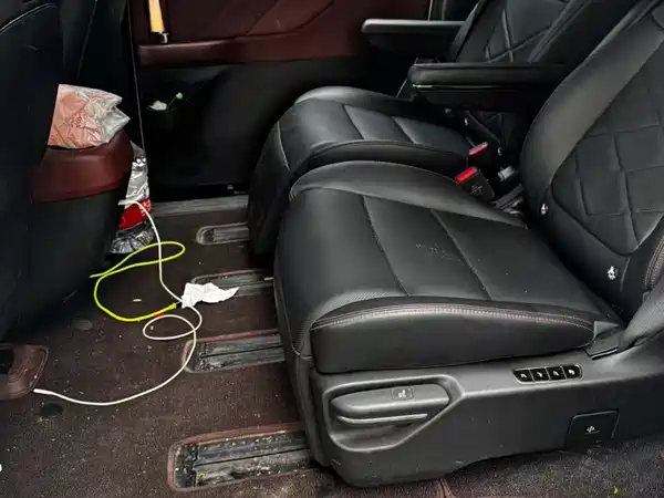 GAC Trumpchi E8 PHEV 2025
