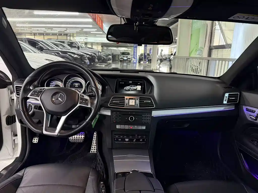 Mercedes-Benz E-Class 2016 — фото 12