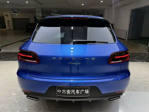 Porsche Macan 2014