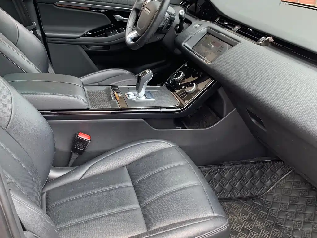 Land Rover Evoque 2020 — фото 13