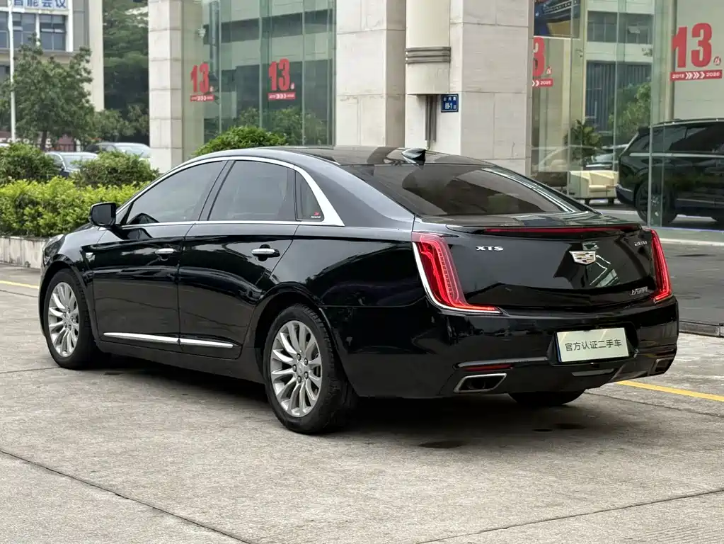 Cadillac XTS 2019 — фото 5