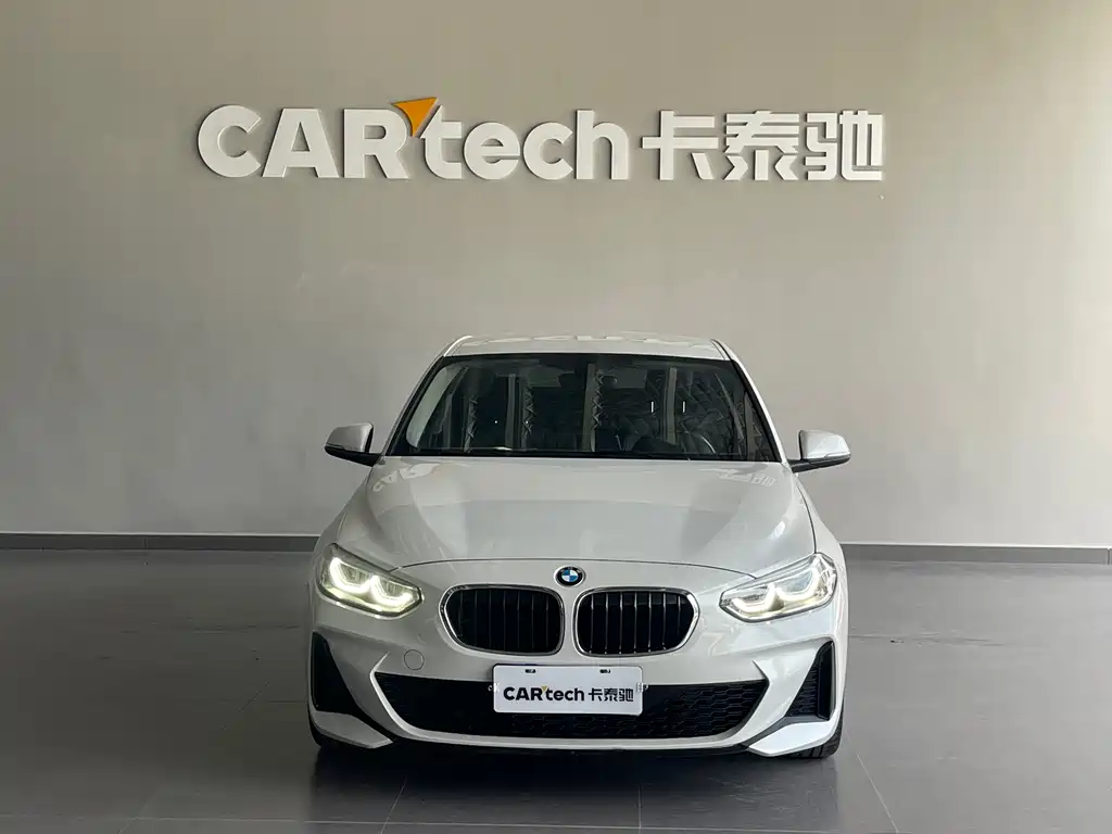 BMW 1 Series 2022