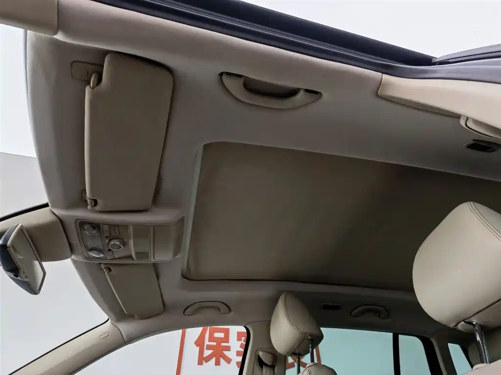 Volkswagen Tiguan 2015 — фото 14