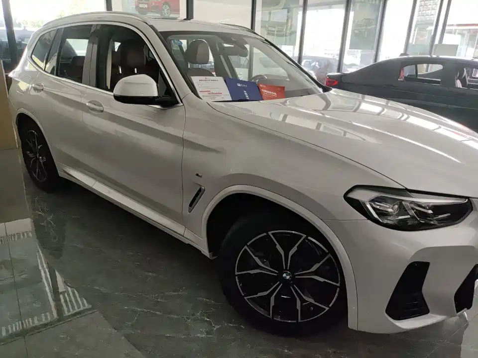 BMW X3 2021