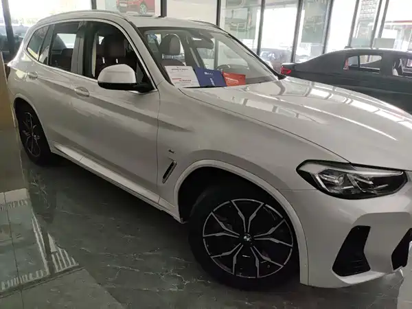 BMW X3 2021