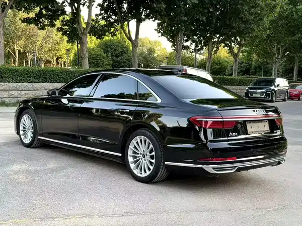 Audi A8 2021