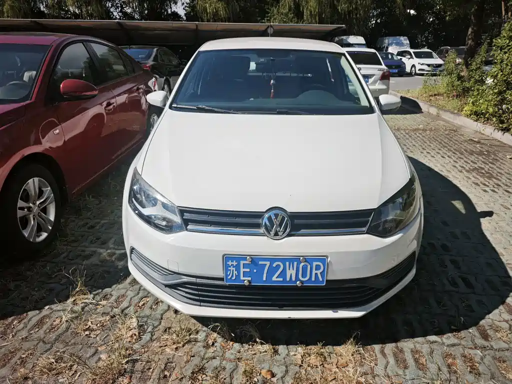 Volkswagen Polo 2016