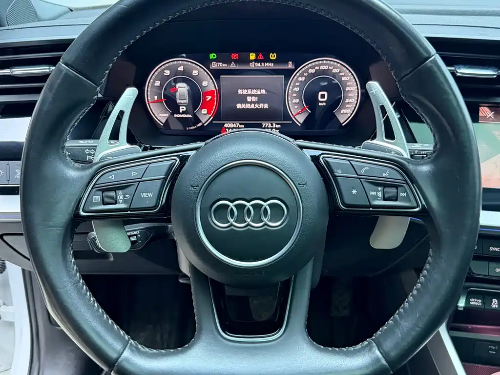Audi A3 2021 — фото 14