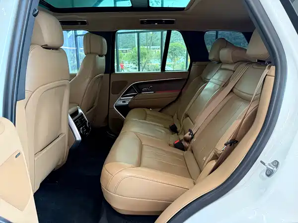 Land Rover Range Rover 2023
