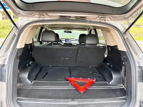 Dongfeng Scenery S560 2020