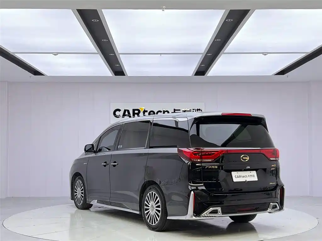 GAC Motor Trumpchi M8 2022 — фото 3