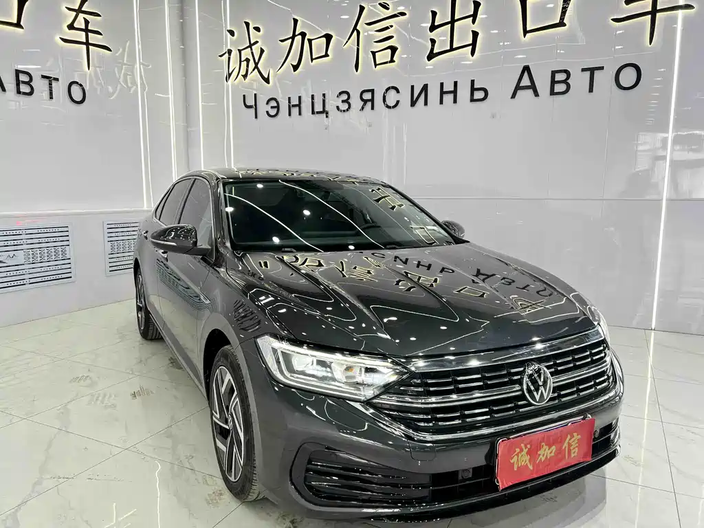 Volkswagen Sagitar 2022