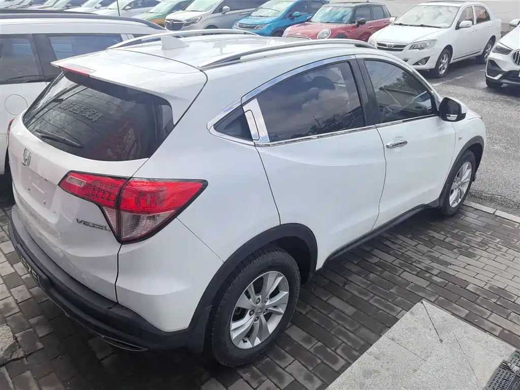 Honda Vezel 2017 — фото 5