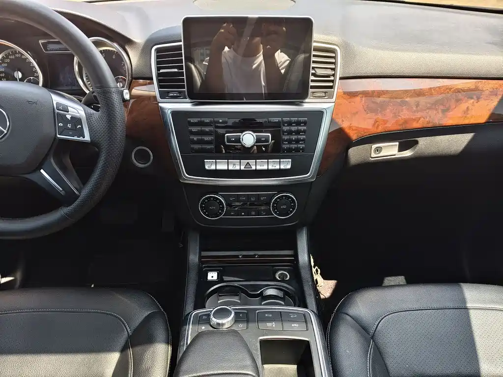 Mercedes-Benz M-Class 2015 — фото 14