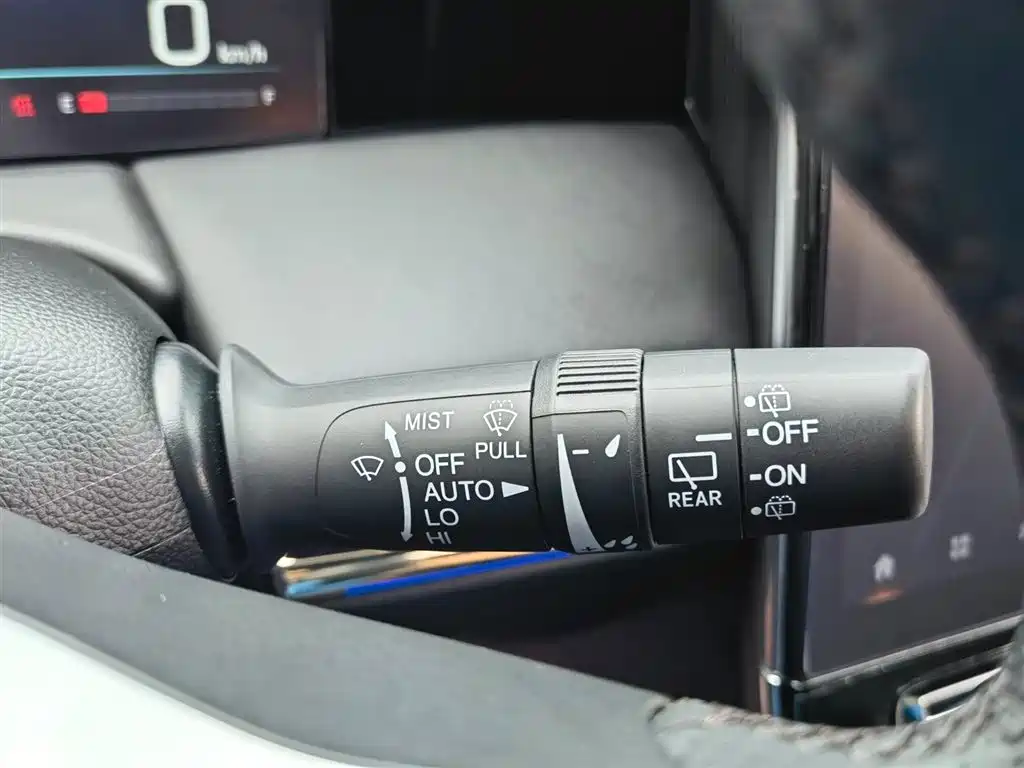 GAC Motor Trumpchi M8 2025 — фото 29