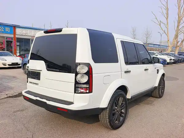Land Rover Discovery 2015